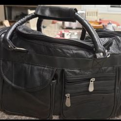  For Sale genuine Leather Duffel Bag / Gym Bag 