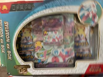 Pokemon Sylveon ex box
