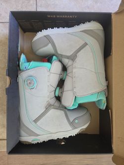 Burton Felix BOA snowboarding boots 6.5 women