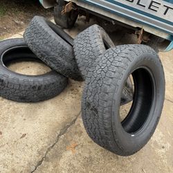 Lt 275/65/20 Goodyear Wrangler AT