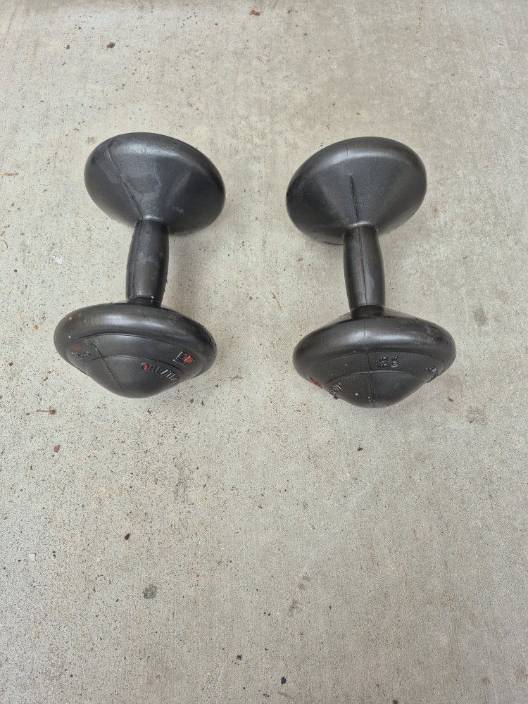 weights 6.6 Lbs $7