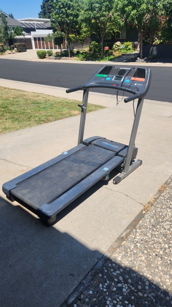 Free Treadmill