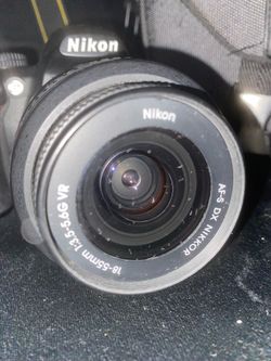 Nikon D7500 20.9MP DSLR Camera with AF-S DX NIKKOR 18-300mm f/3.5-6.3G ED VR Lens, Black