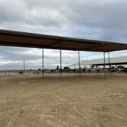 Pipe Fence Livestock Corral 559 Eight 52 Nine 940