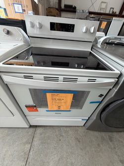 Whirlpool Electric Range White Glass Cooktop