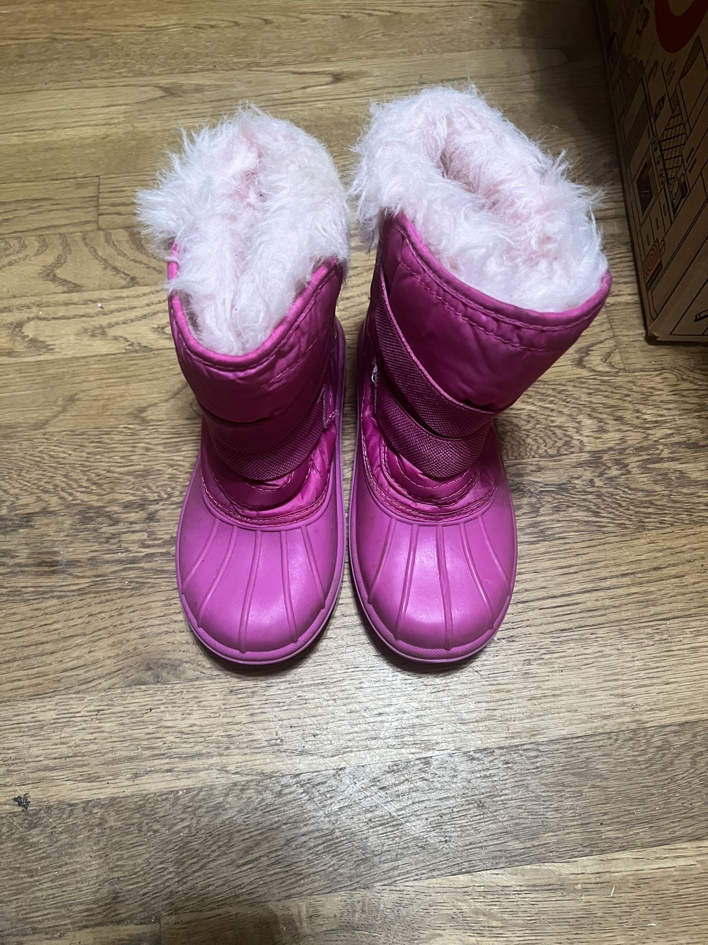 SNOW BOOTS PINK SIZE 2
