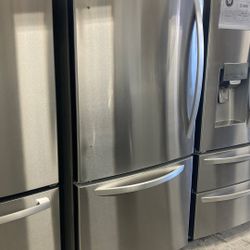 Bottom Freezer Refrigerator 