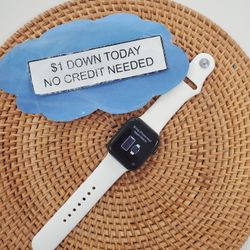 Apple Watch SE 1st Gen  - Pay $1 DOWN AVAILABLE - NO CREDIT NEEDED