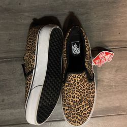 Vans Leopard Girls Size 6 Slip Ons