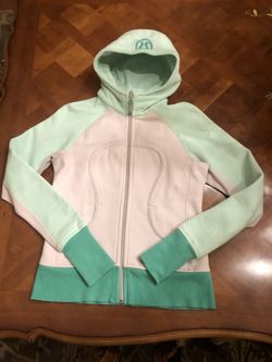 Lululemon Special Edition Hoodie - Full-Zip, Size 6 Was $65  Now (Drastically Reduced) $35