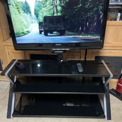 T.V 