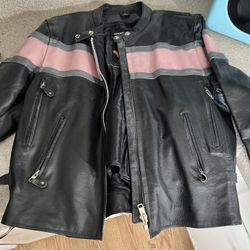 Women’s Large Wild Wear Pink And Black Leather