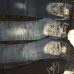 rock revival jeans •check description •!