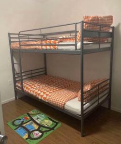 Bunk bed