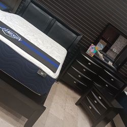 *Memorial Day Now*---Emily Black Charming Bedroom Sets---From $599---Delivery And Financing👍
