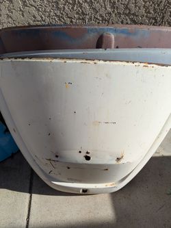 Vw bug engine lid