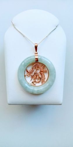 "NEW" Gorgeous 14k Solid Gold, Jadeite & Pearl Pendant 1 3/4" long x 1 1/2" wide. Chain Not Included.