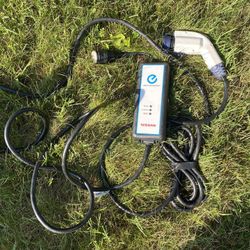 Nissan Leaf Electric Car Ev Charger 