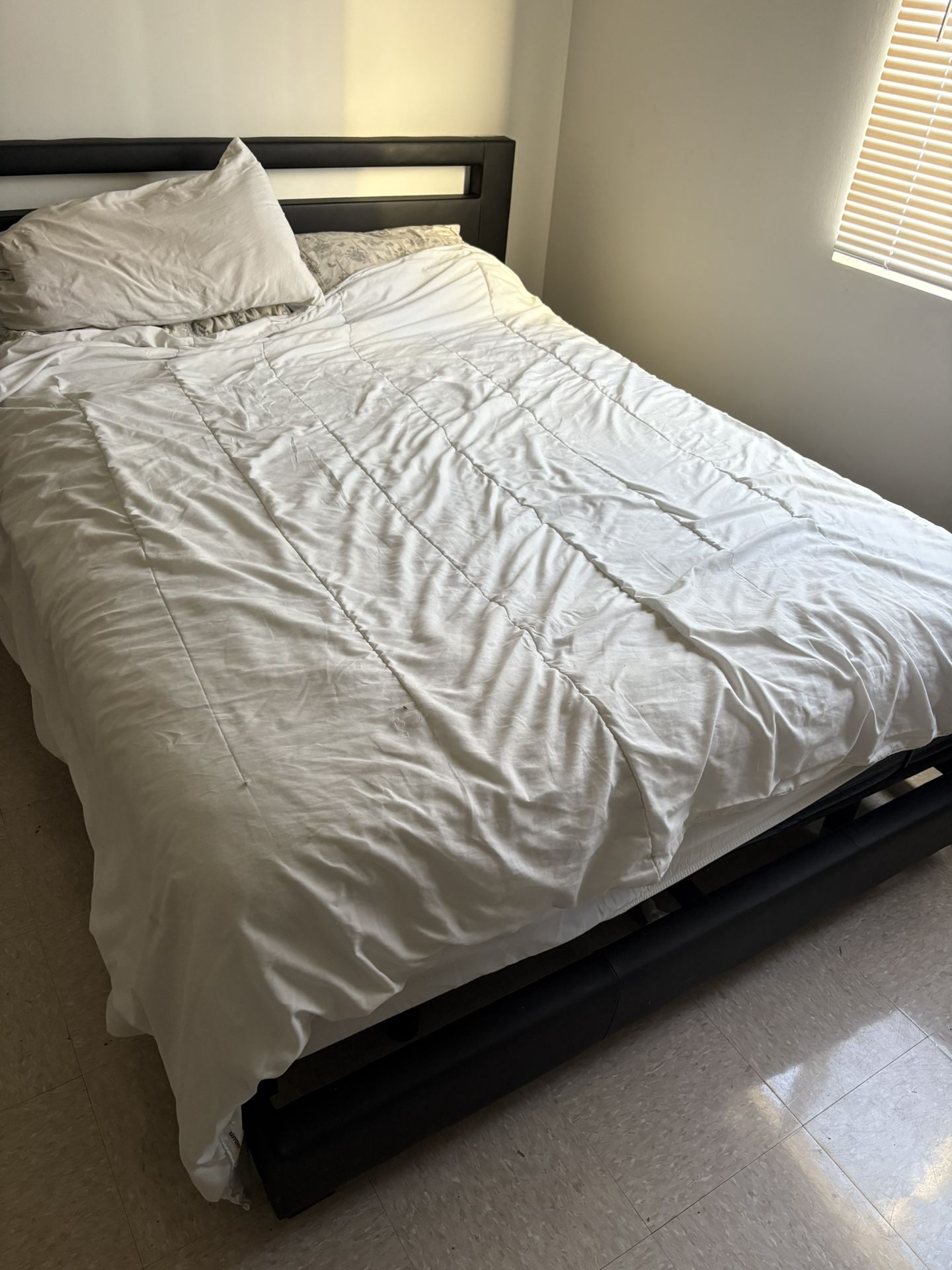 Queen bed with base and everything