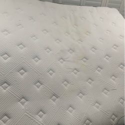 Revive Series 4 Cal King Mattress
