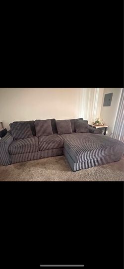 Sectional couch