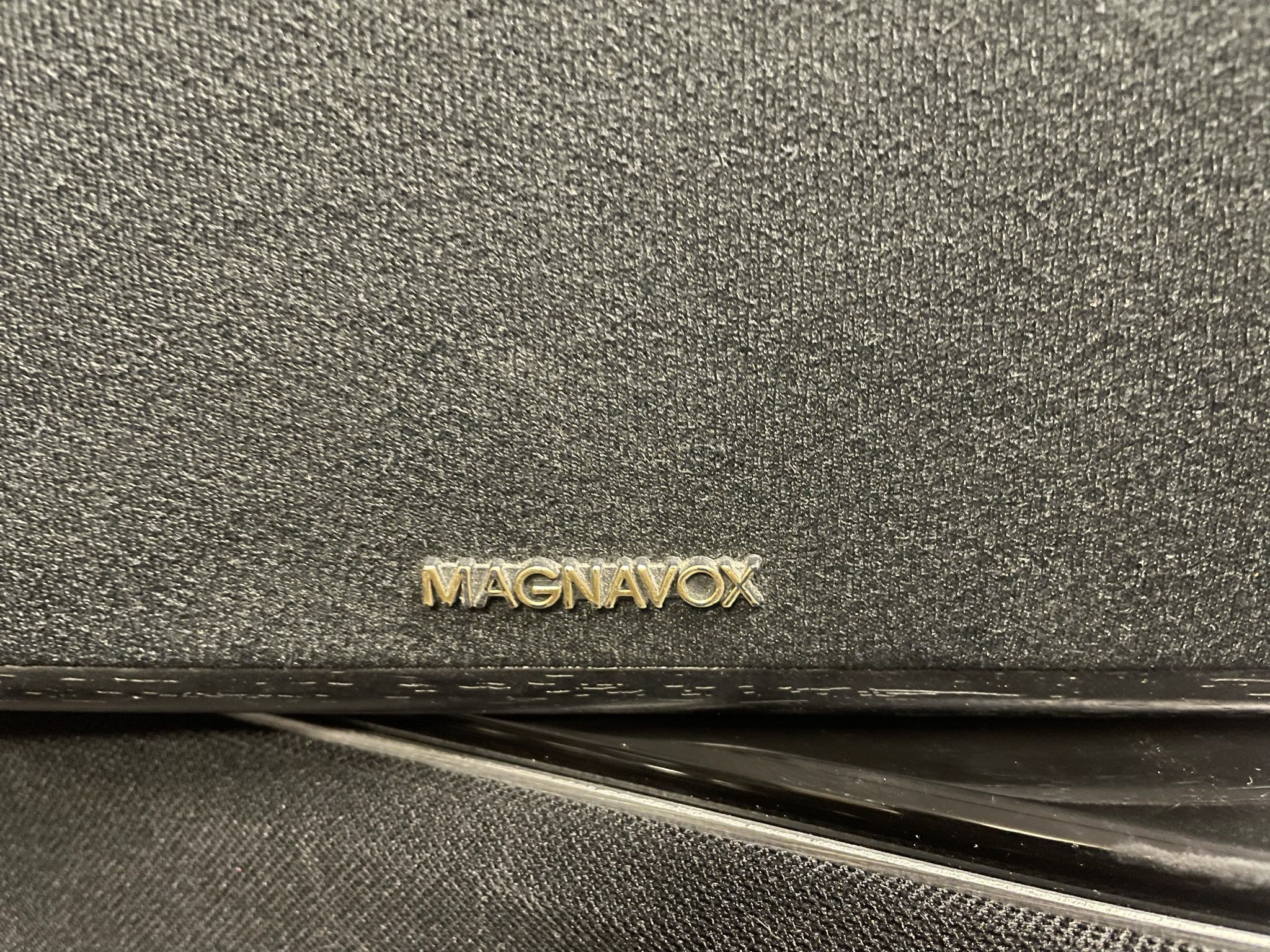 Magnavox center speaker for home audio 