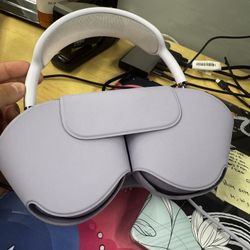 AirPod max