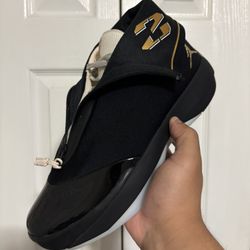 Air Jordan 4028 Metallic Gold Mens size 10