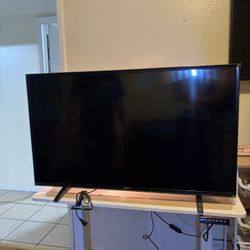 45 INCH TV LG