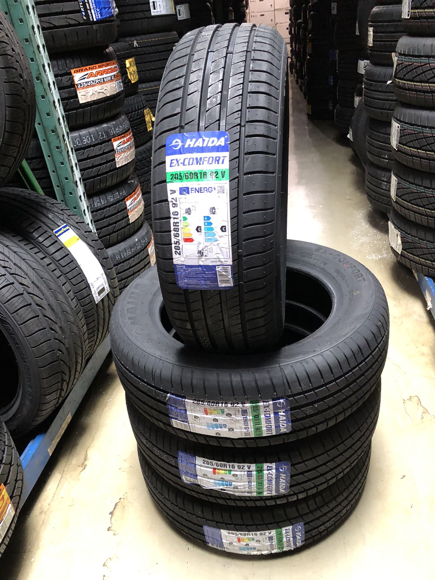 205-60-16 HAIDA SET OF 4 TIRES FOR SALE AT SPECIAL.WE FINANCE NO CREDIT NEEDED💥