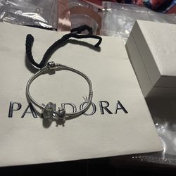 Pandora Bracelet Bee Murano And Queen Bee Charm