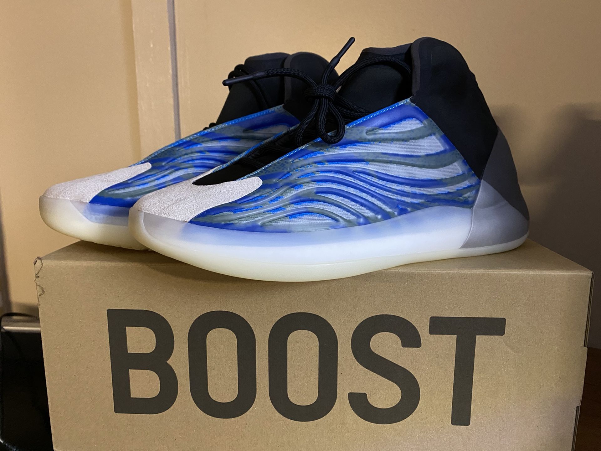 Adidas Yeezy QNTM 'frozen Blue' Size 13 - Main Image