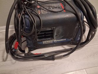 Plasma cutter