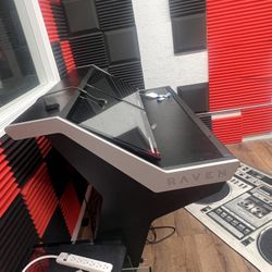 Recording Studio Raven Touch Screen Digital Mixer 2 Screen