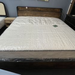 EK Bed Frame，$100