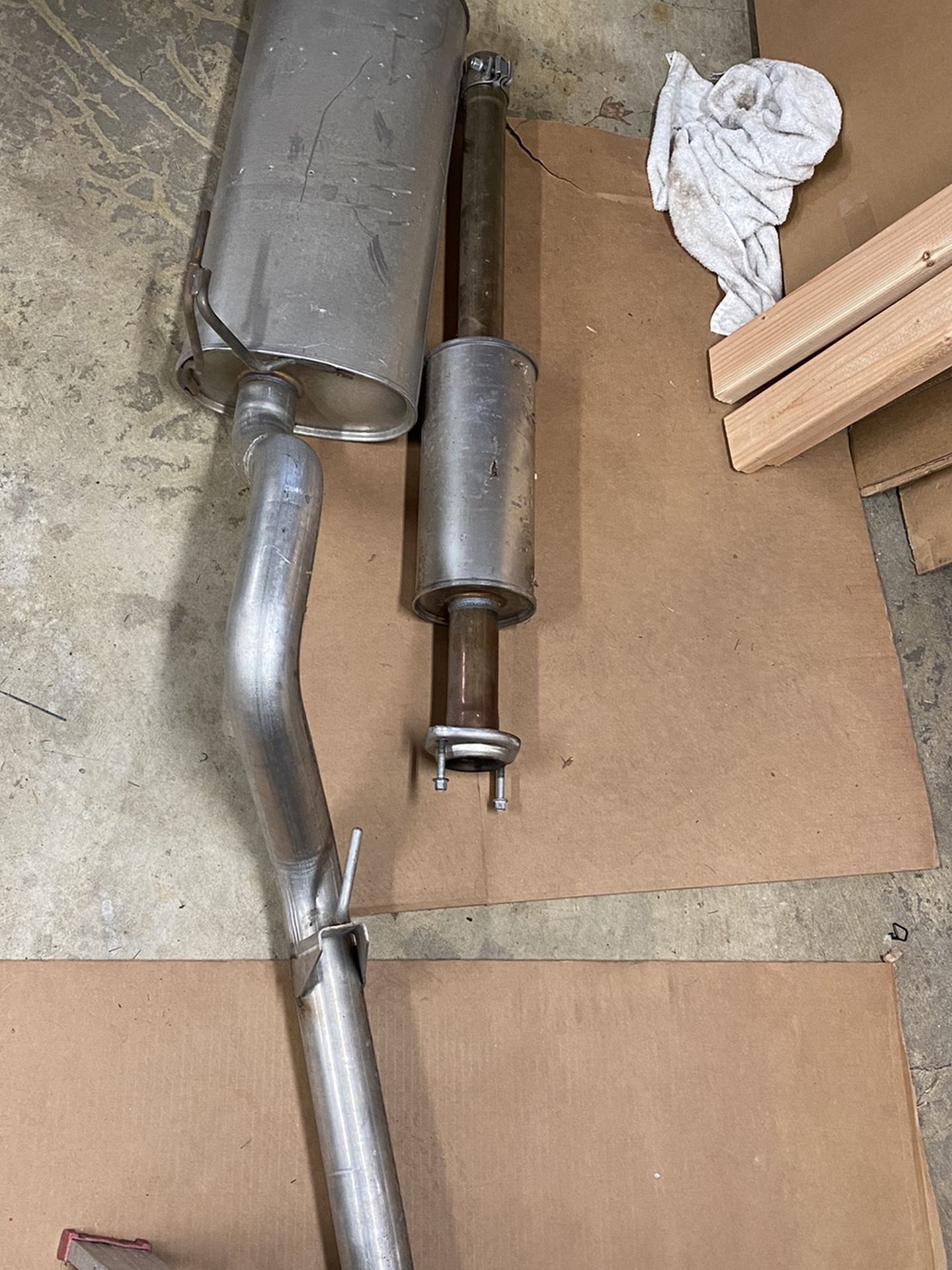2008 Ford F150 Oem Catback Exhaust Takeoff (lowered)