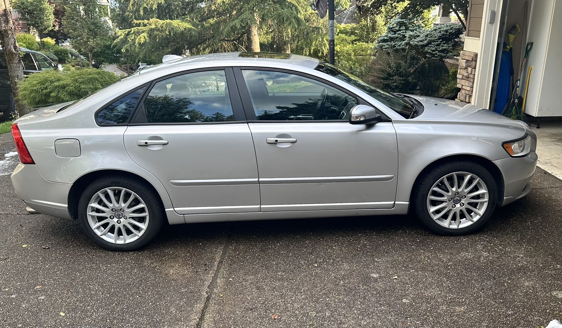 2011 Volvo S40
