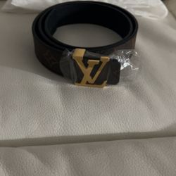 LV Initiales Reversible Belt