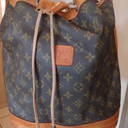 Louis Vuitton Monogram Noe Bucket Bag 
