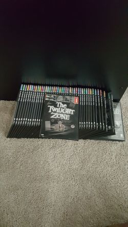 Twilight zone 45 DVDs collectors set