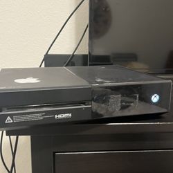 XBOX ONE 1 TB Console With Cords