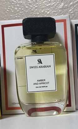 Swiss Arabian Amber And Apricot EDP