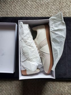 Cream Leather GAT Style Sneakers - Size 10.5