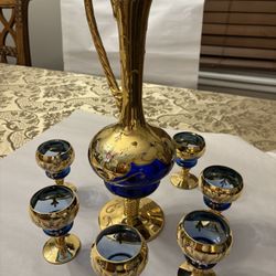 Gold /Blue Glass Set