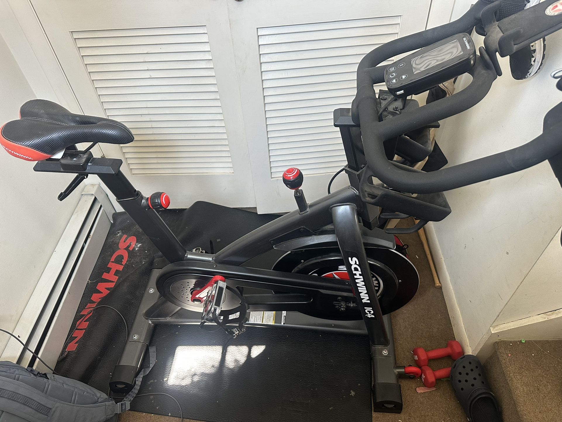 Schwinn Ic4 Indoor cycling Bike