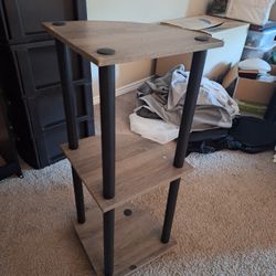 Corner Table