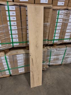 Honey Oak Luxury Vinyl - $1250/pallet