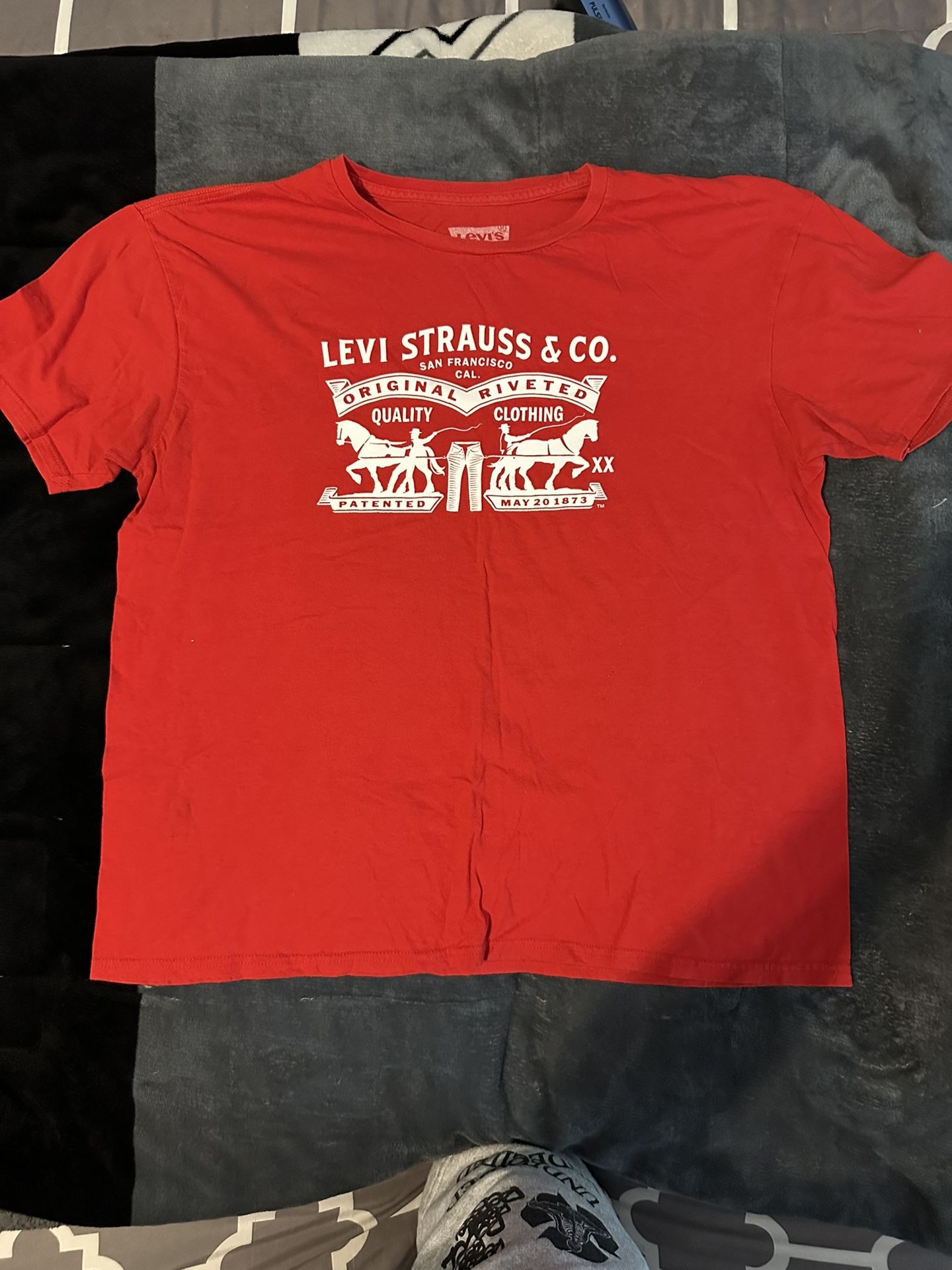 Levi’s Shirt