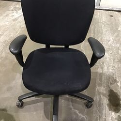 Haworth Black Fabric Office Swivel Arm Chair 