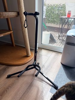 ProLine guitar stand